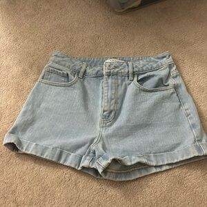 PacSun Woman’s blue Denim Shorts